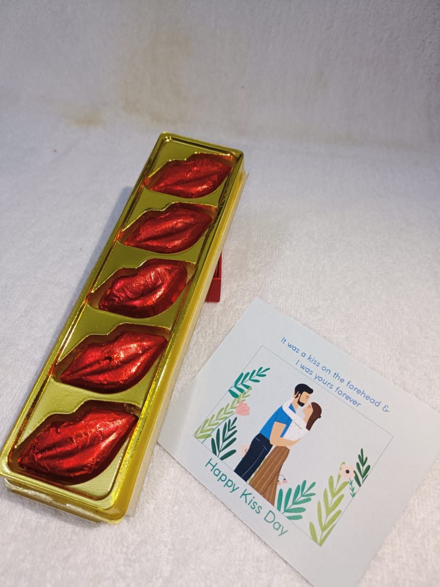 Premium valentine Hamper