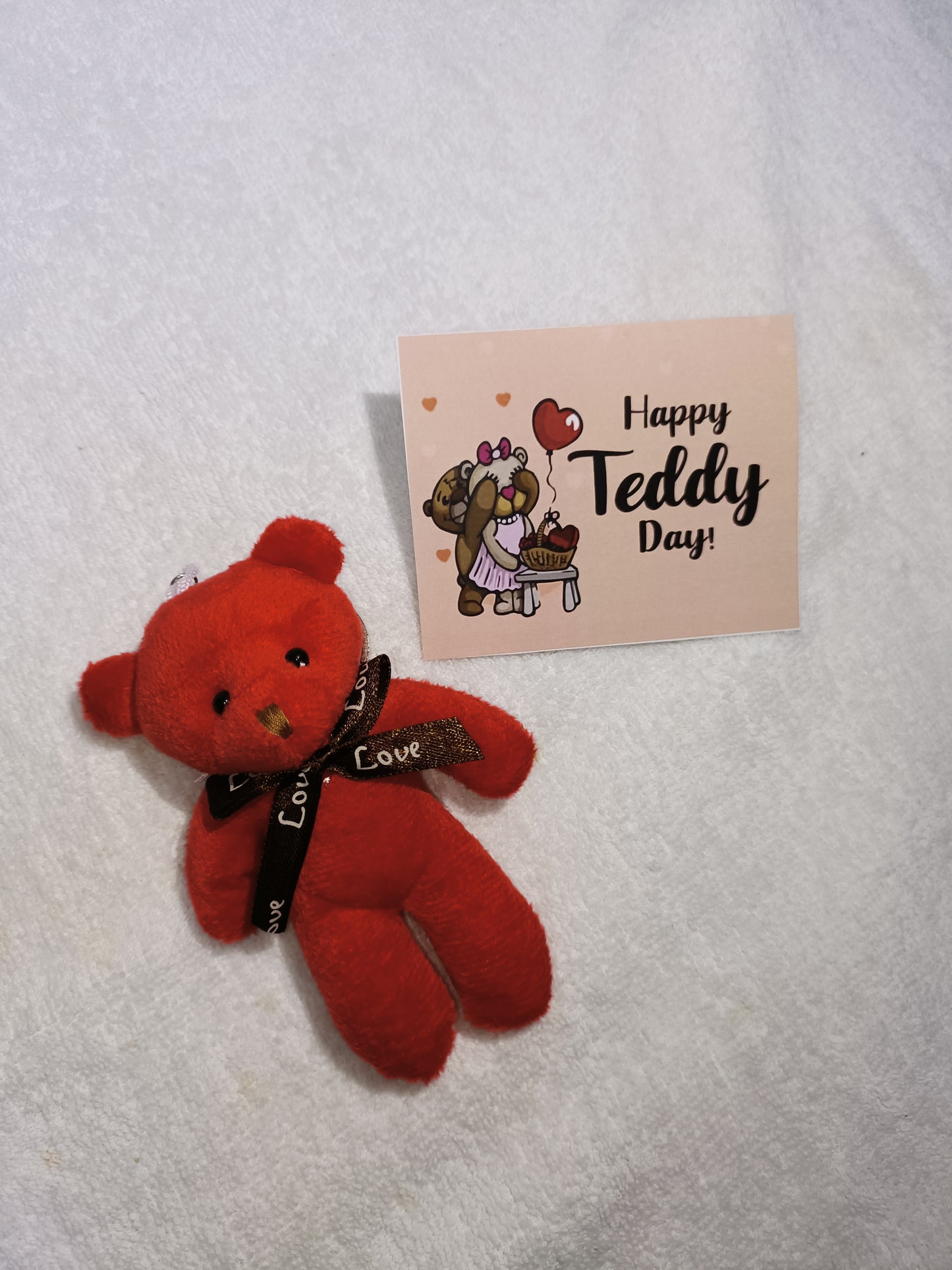 Premium valentine Hamper