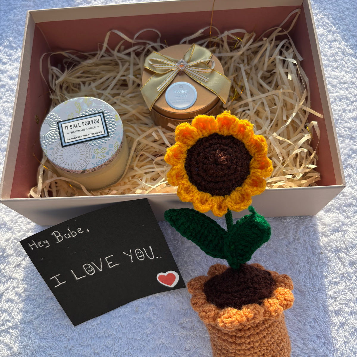 Crochet Hamper + Personalized Note + Free Gift – Trendy Gift