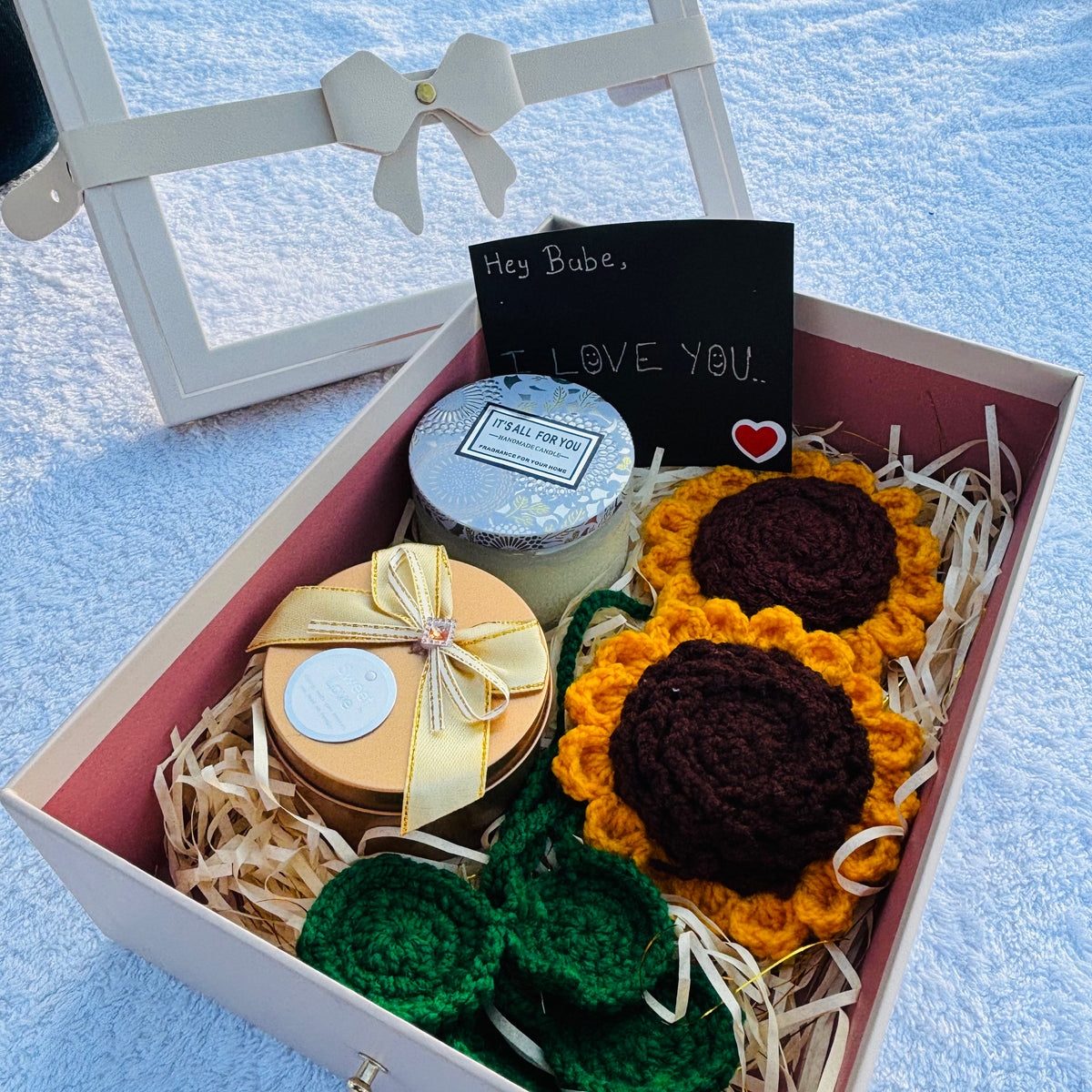 Crochet Hamper + Personalized Note + Free Gift – Trendy Gift