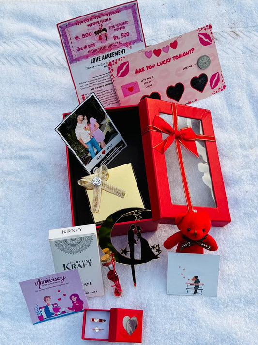 Best Couple Hamper + Free Gift