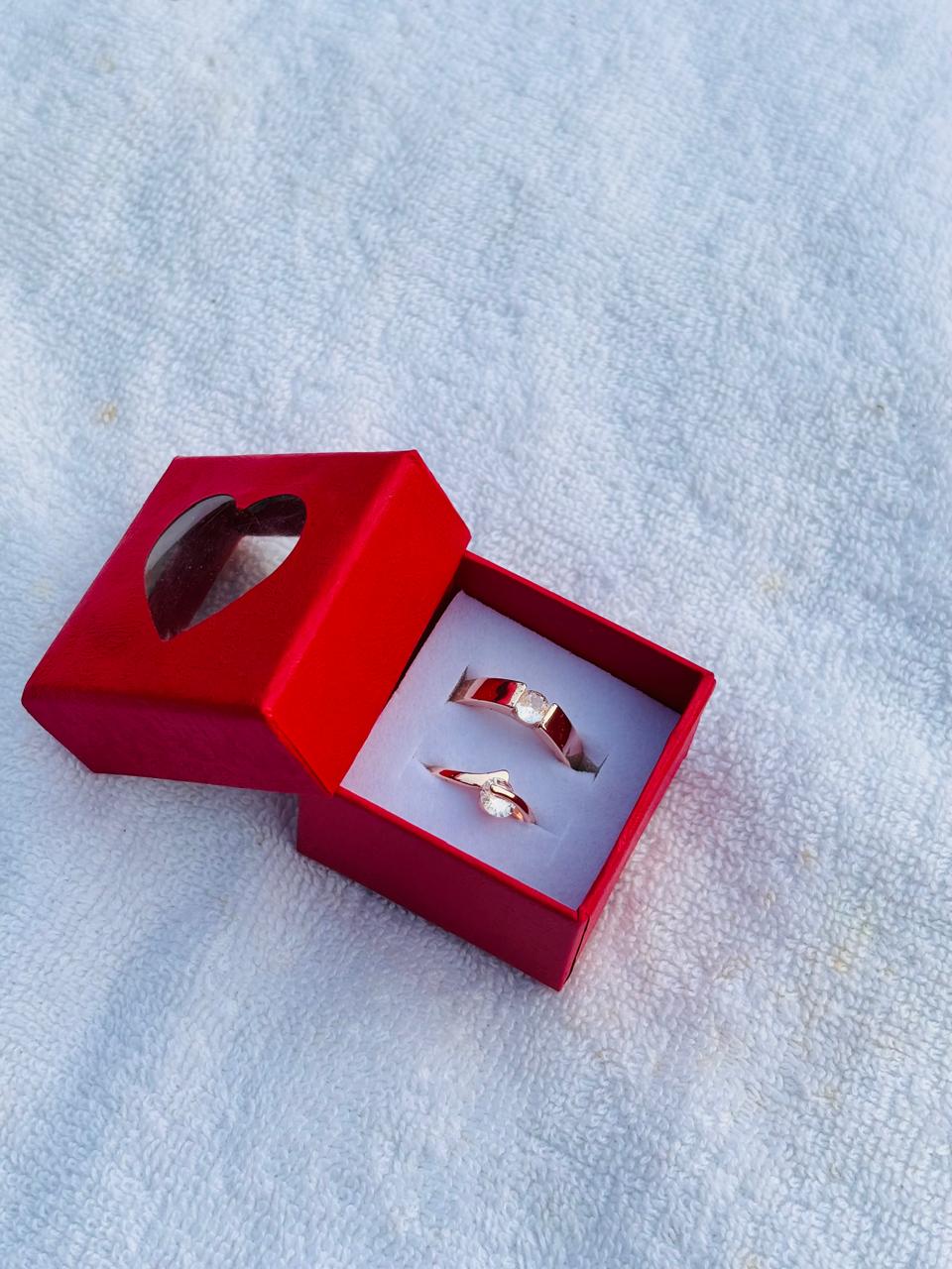 Best Couple Hamper + Free Gift