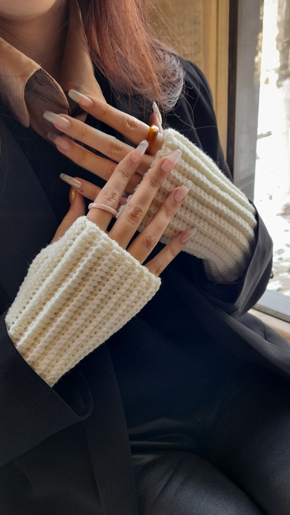 Crochet Fingerless Hand Gloves